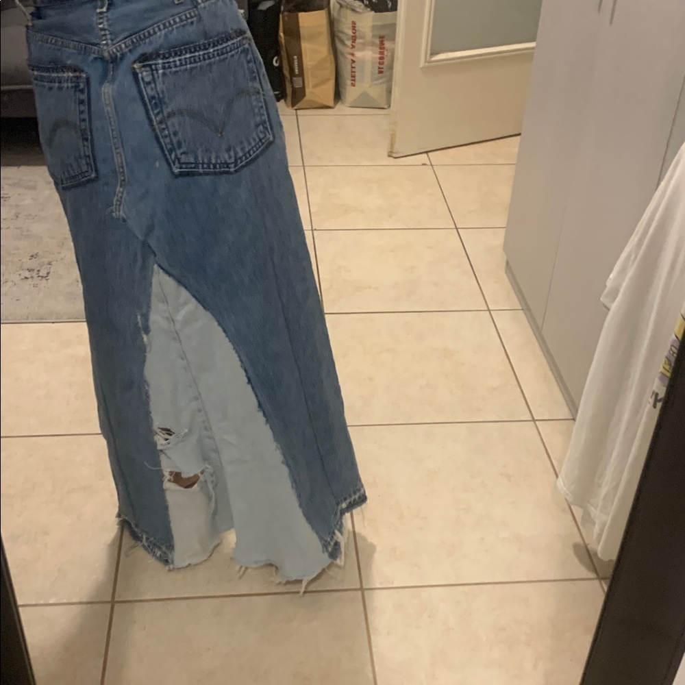 Custom vintage Levi’s denim jean two tone distressed maxi skirt middle slit high - Picture 4 of 10